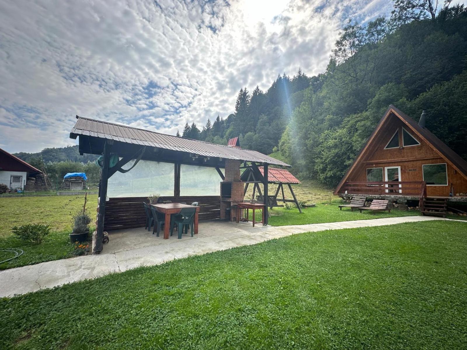 Cabanutze Satic Villa Rucar  Exterior photo